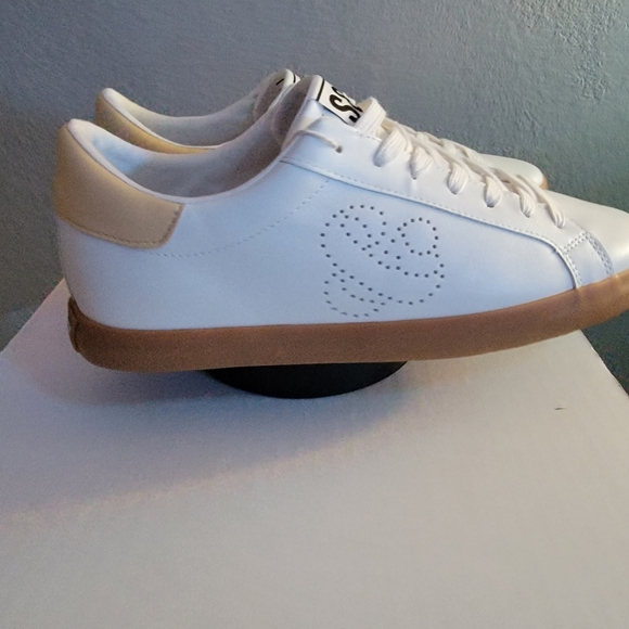 SAM and LIBBY Women's Addie Sneakers - Picture 6 of 10